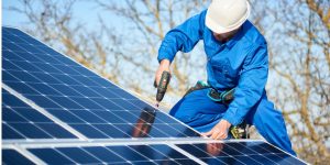 Installation Maintenance Panneaux Solaires Photovoltaïques à Saint-Venerand